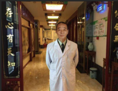 三十多年风雨乙肝路，肝病向学礼无怨无悔